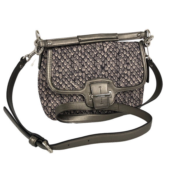 NWOT COACH Taylor Snake Print Flap Gunmetal Trim Crossbody Hand Bag F26036 - Picture 1 of 16